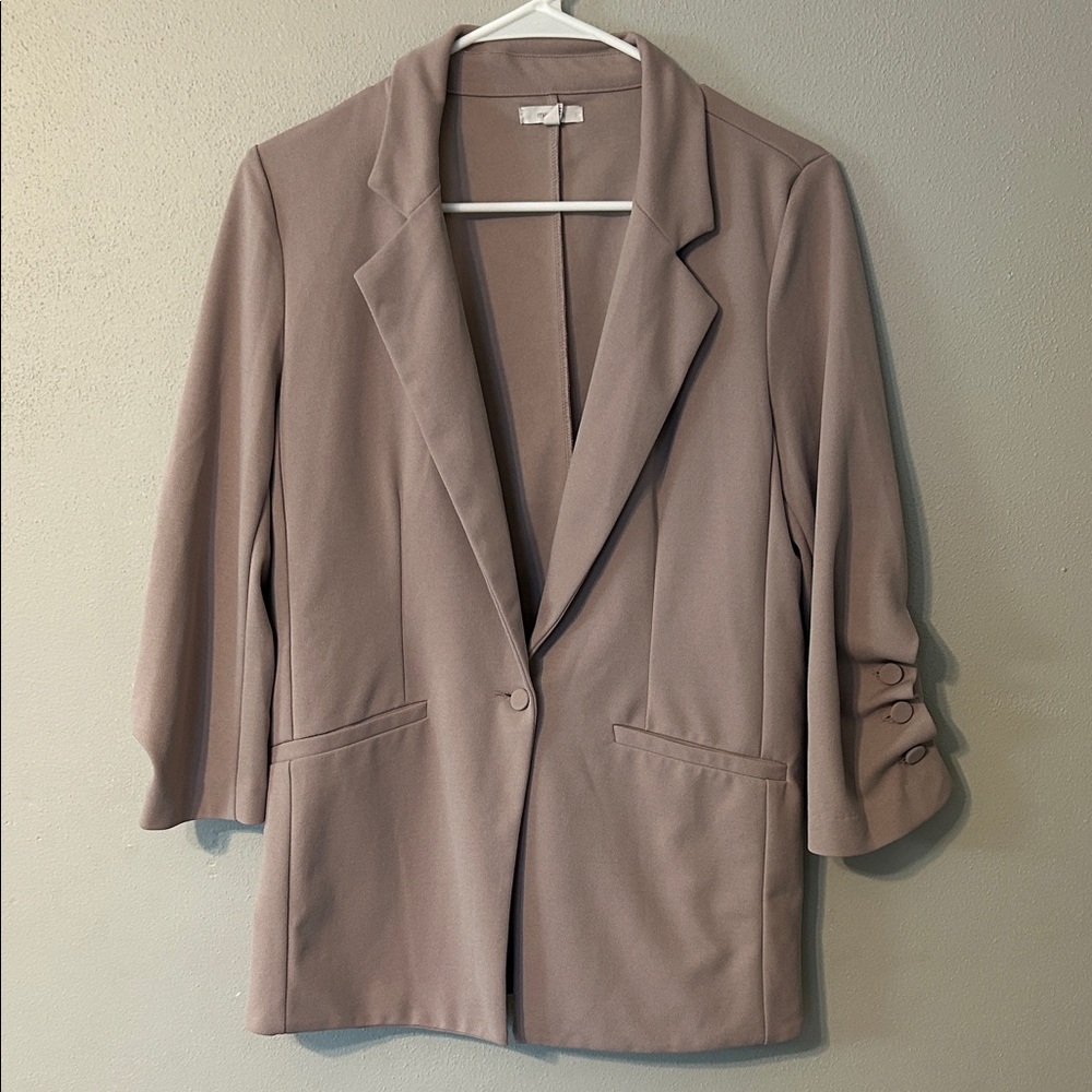 Maurices Women's Beige/ light pink Blazer